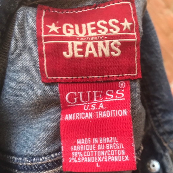 Guess Denim Jacket. (L) - Picture 3 of 3